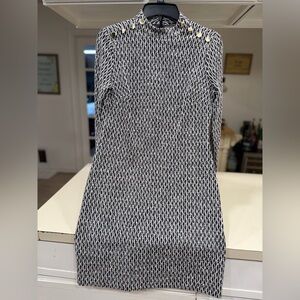 Black & White Patterned Knit Long-Sleeve Dress